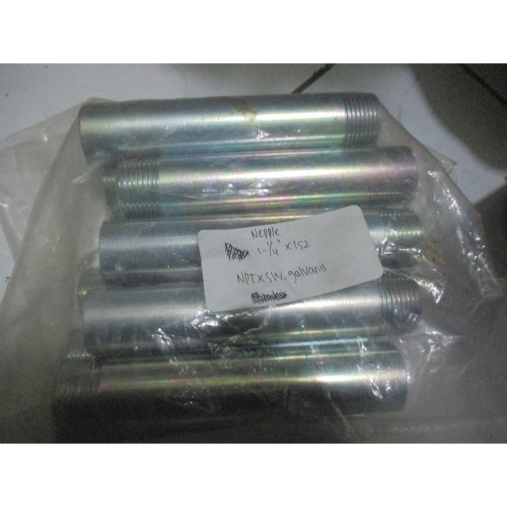 Double Nepple; Size 1-1/4 Inch x 152mm; NPT x SW Connection; Material Galvanis