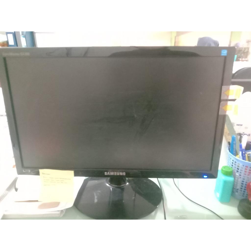 Monitor Samsung, Model S19A300N