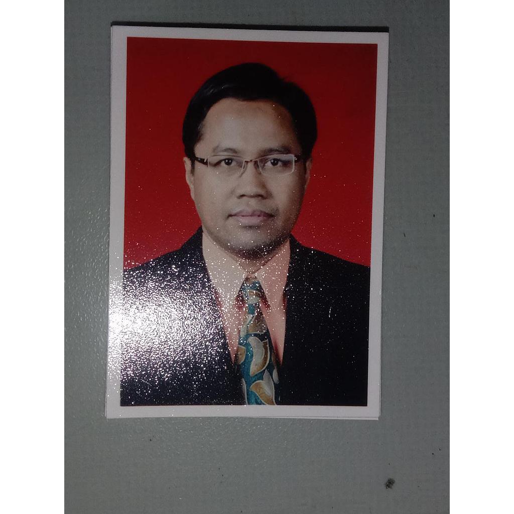 Foto Pak Baskoro Background Merah Uk. 4x6