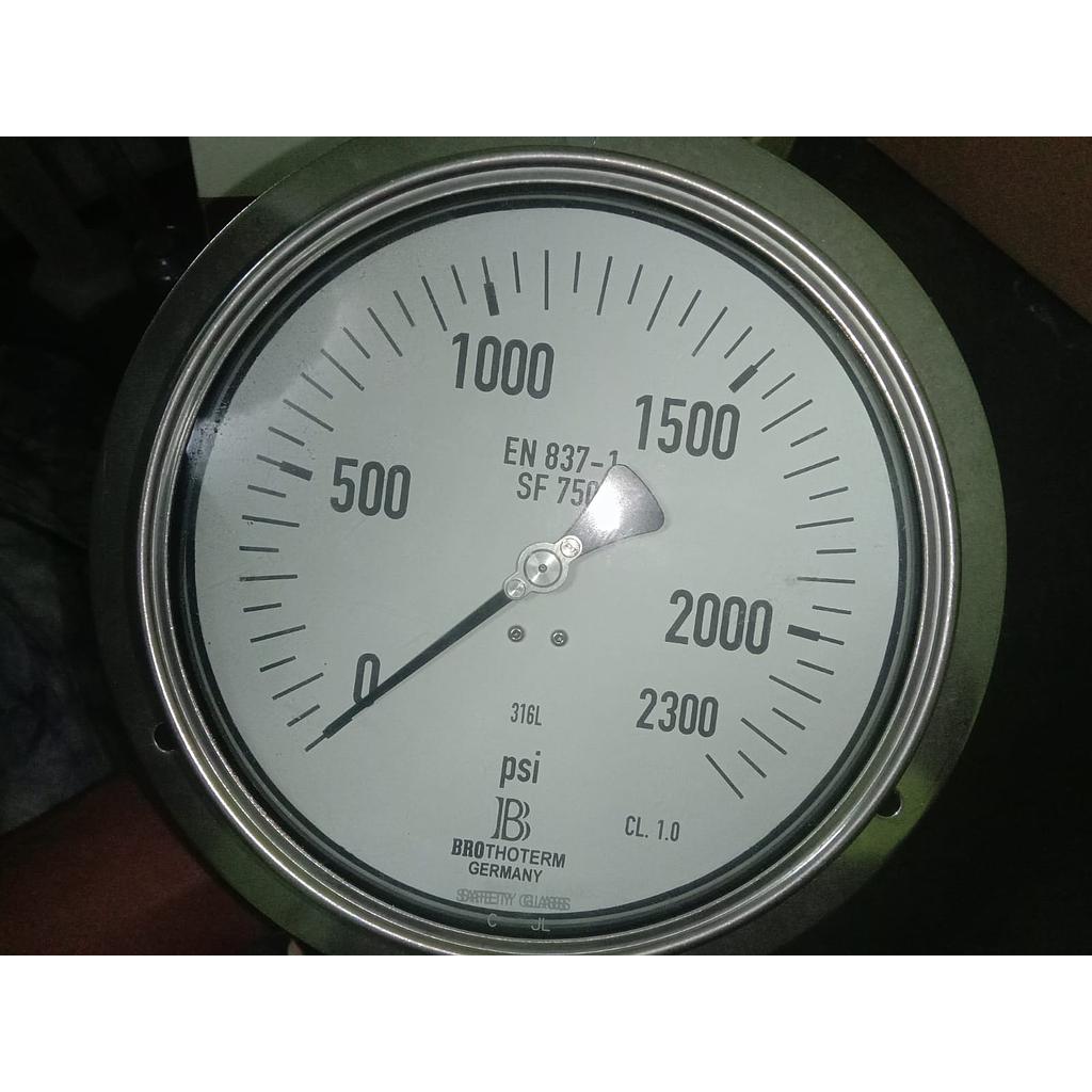 Pressure Gauge Brothoterm Germany, Ukuran SF 750B, NS 160MM.0-2300 PSI, 1/2 NPT M Instrument Glass Class 1.0, Back Connection 