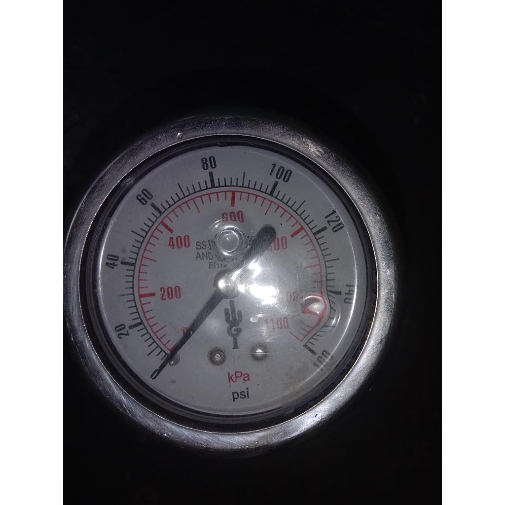 Pressure Gauge 160 PSI, Dial 2 1/2", Back Connection, SST Case, Brand WGI, 1/4 NPT 