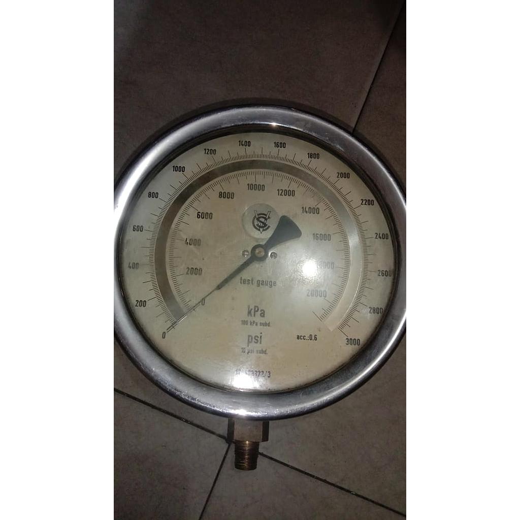 Pressure Gauge, Brand CVS, 3000 PSI, Dial 4", Bottom Connection, 1/2 NPT, SST Case (Rusak)