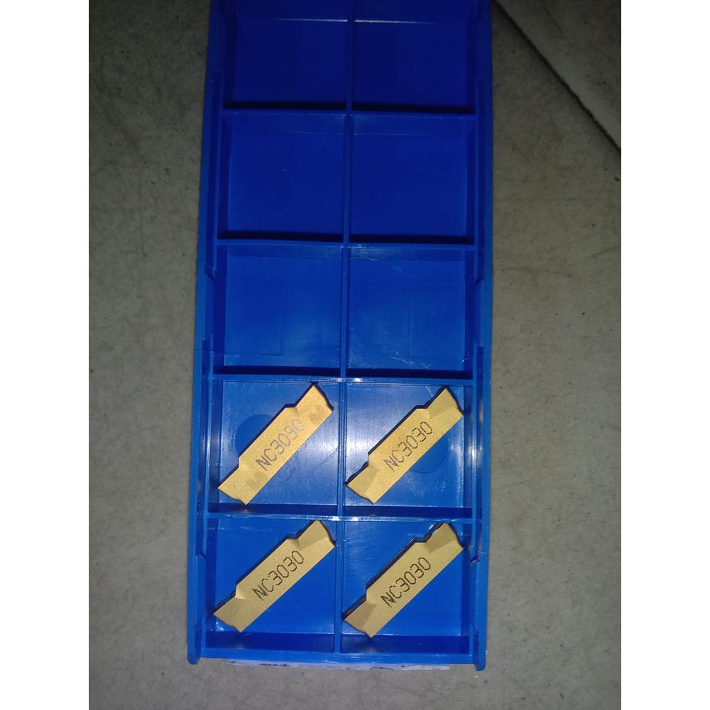 Insert MGMN 300-M NC3030 