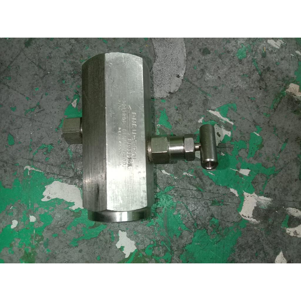 Nedle Valve 1/2 NPT Female 