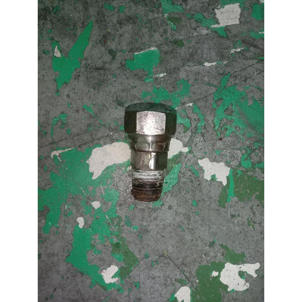 Connector Selang Compressor 1/4 NPT Female x 1/4 NPT Male 