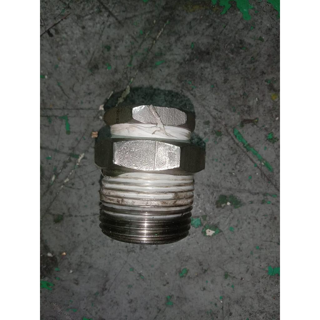 Adaptor 1" Male x 3/4 Female, Adaptor 3/4 NPT Male x 1/2 NPT Female 