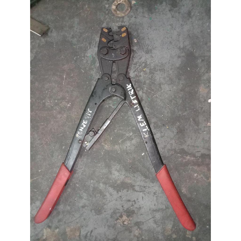 Penjepit Klem Listrik 5,5-22