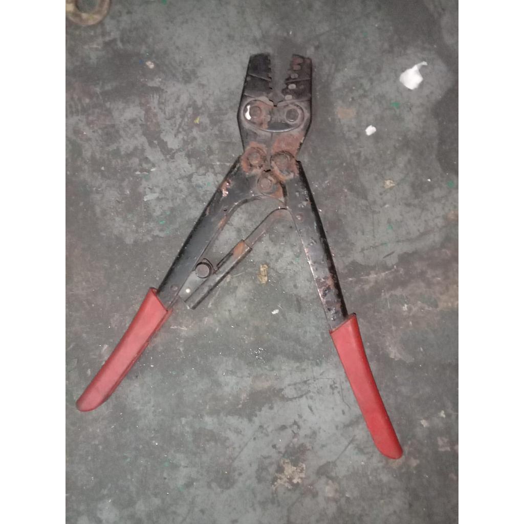 Penjepit Klem Listrik 1,5-10