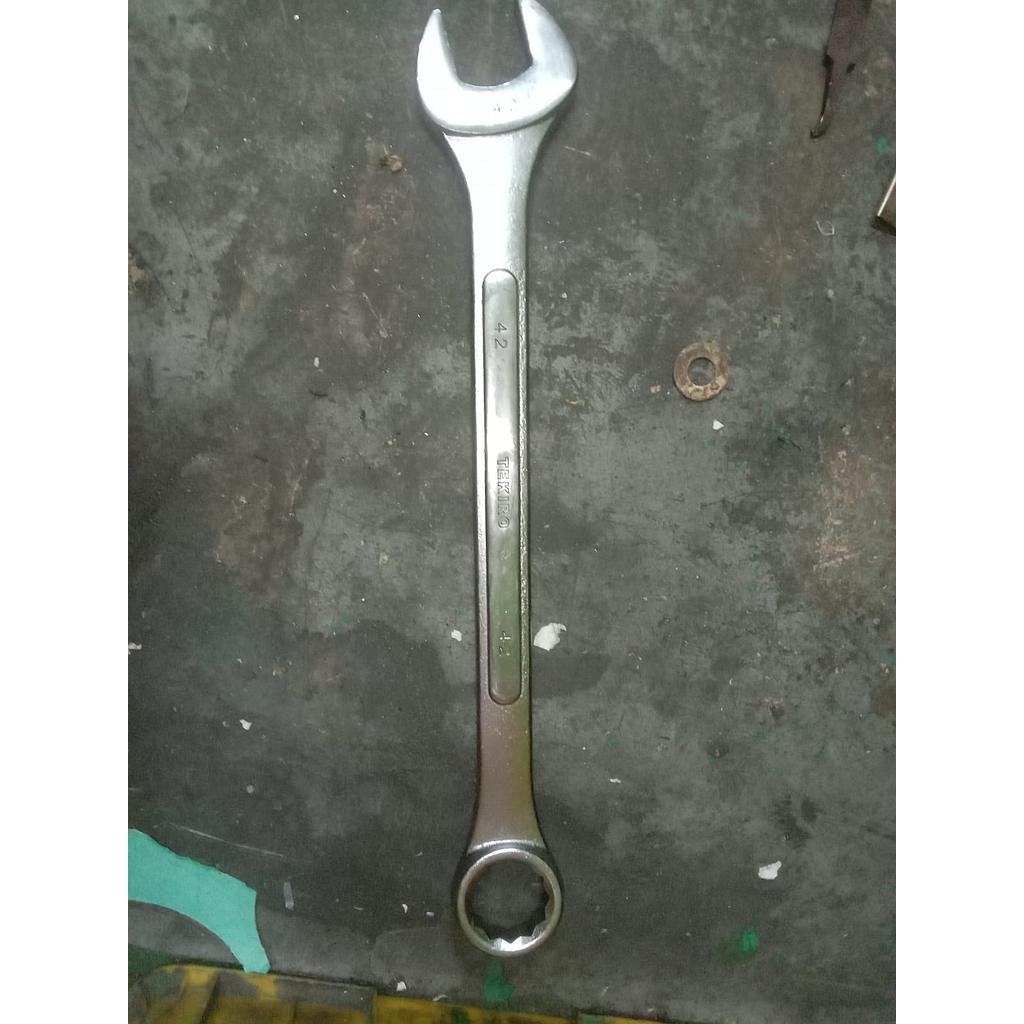 Kunci Pass 42, Brand Tekiro 