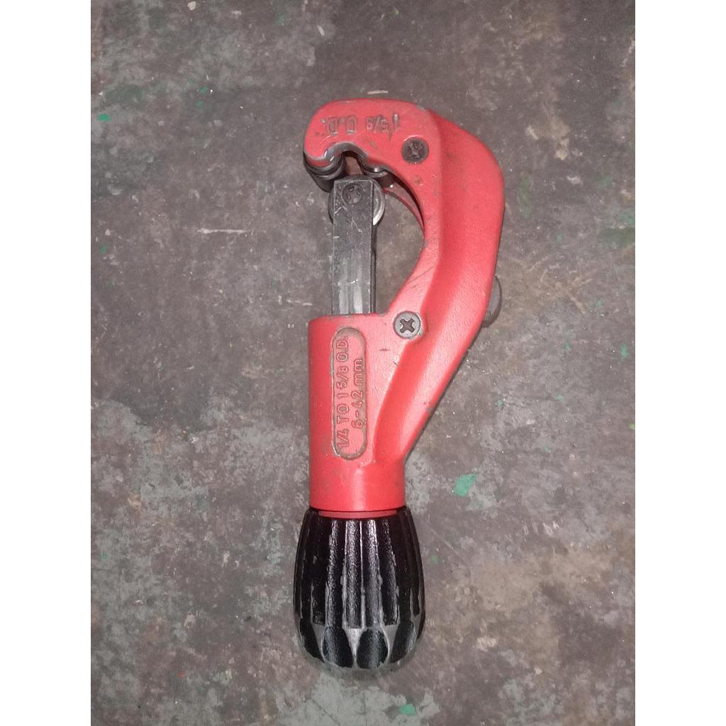 Tube Cutter 6-42mm