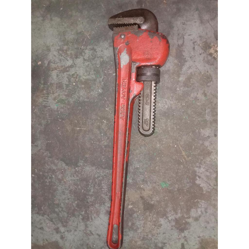 Kunci Pipa 18, Brand CR-V 